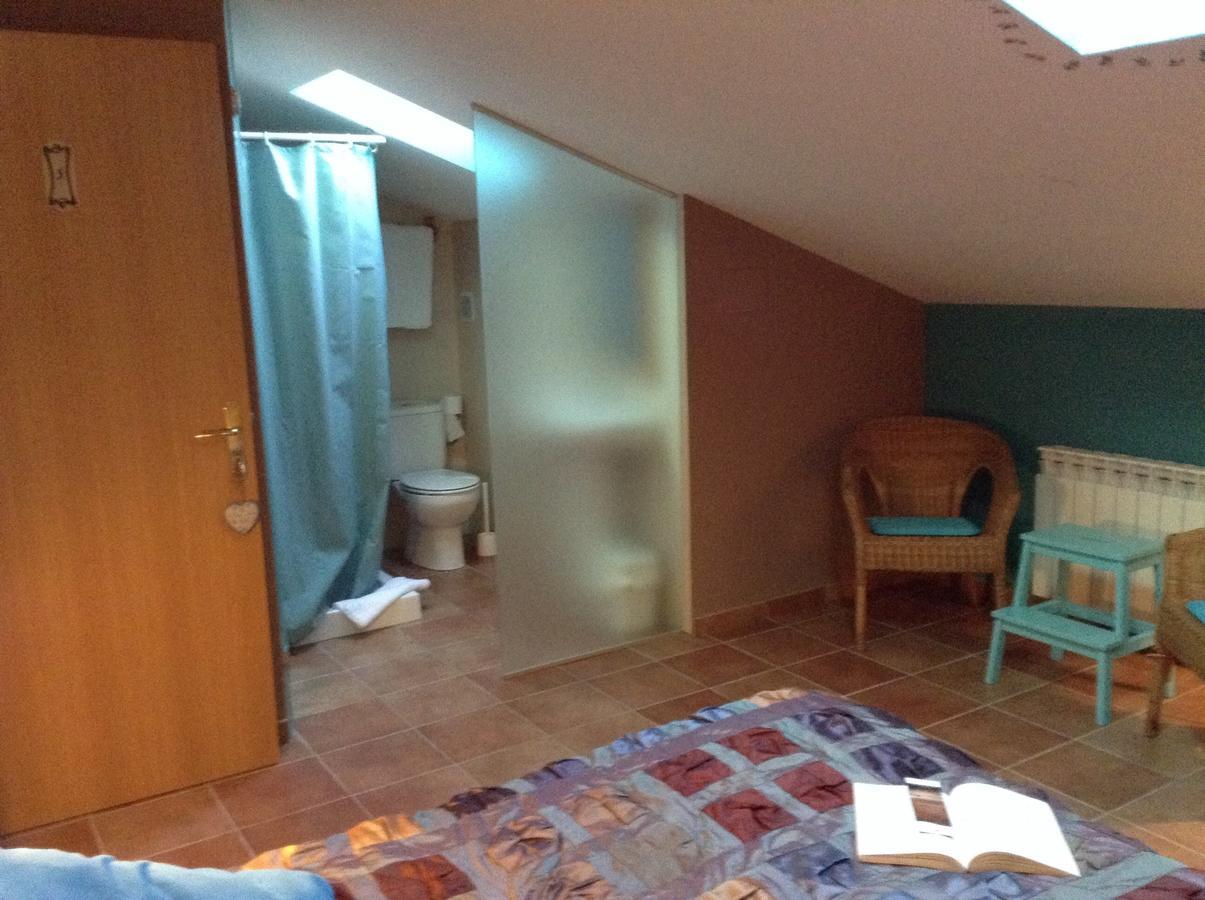 Hostal Camino Del Perdon Uterga Zewnętrze zdjęcie
