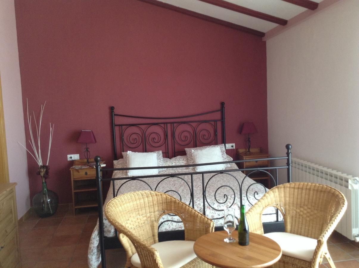Hostal Camino Del Perdon Uterga Zewnętrze zdjęcie