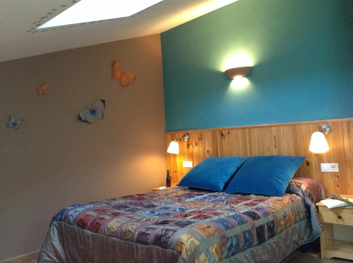 Hostal Camino Del Perdon Uterga Zewnętrze zdjęcie